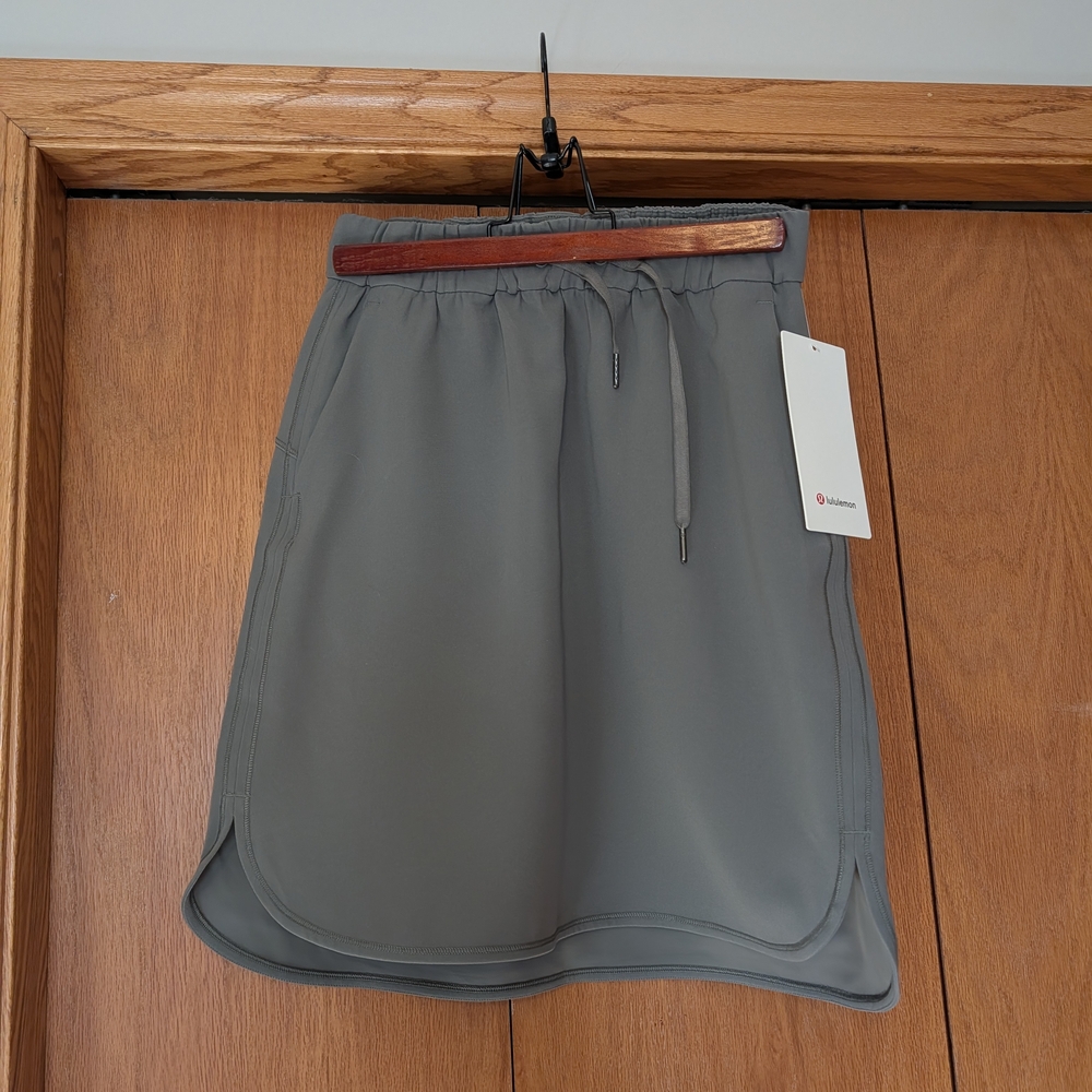 Lululemon On The Fly Skirt NWT